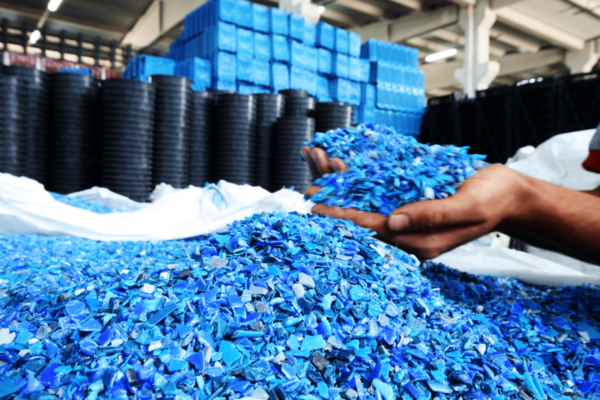 hand full of plastic