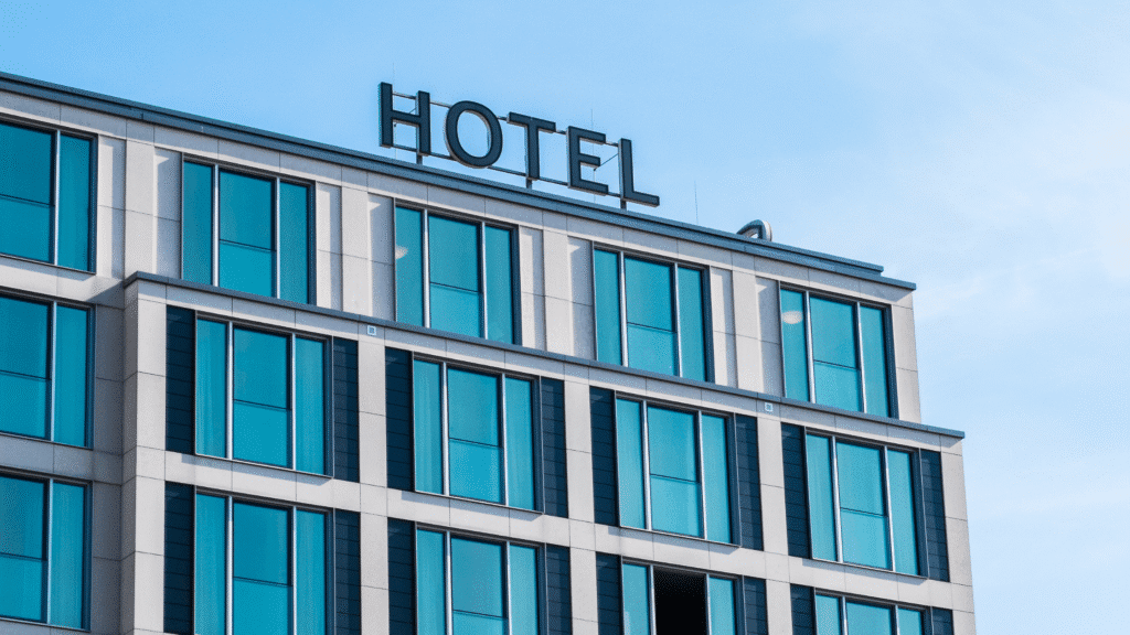 5 ways to cut hotel utility costs this year | Everflow